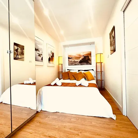 公寓 Miramar Luxurious Apartment, 3 Double For 6 Guests, Free Parking, Terrace, New